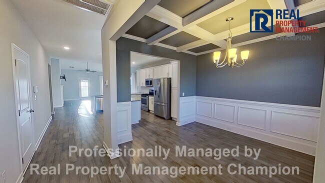 Foto del edificio - Former Model Home in Popular Grayson Park