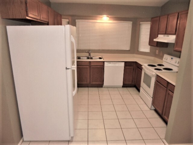 Building Photo - 8655 N 107th Drive