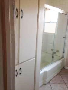 Bathroom - 1632 N Hollywood Way