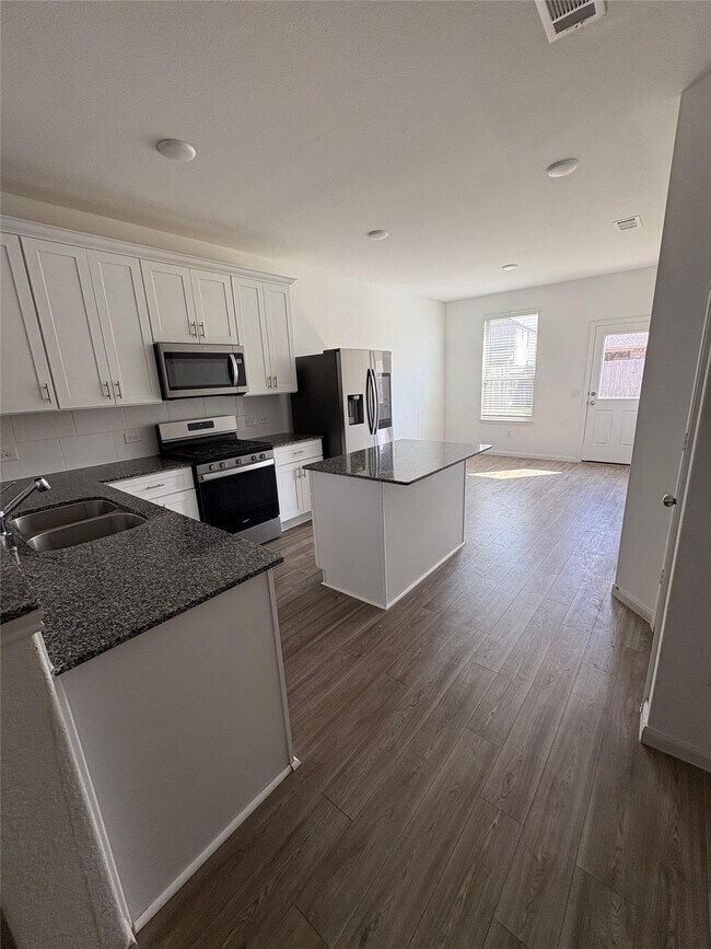 Foto del edificio - 1309 Grass Bnd Dr