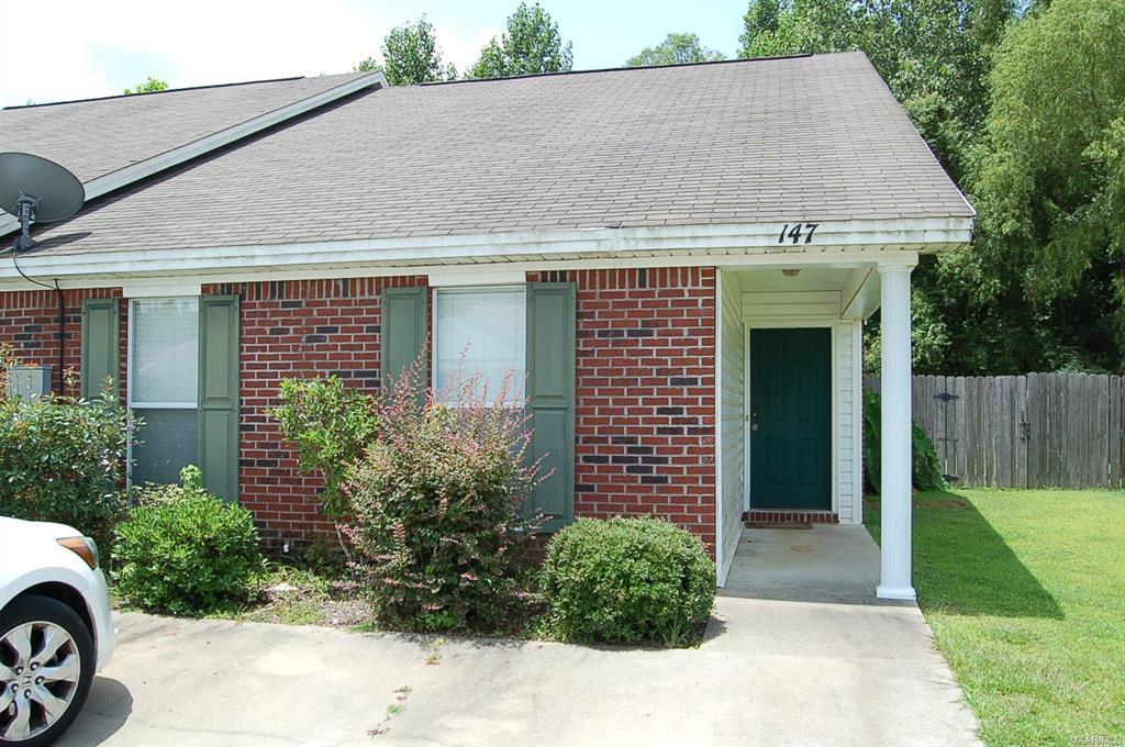 147 JamesTown Loop, Millbrook, AL 36054 Townhome Rentals in Millbrook