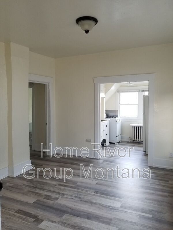 Foto del edificio - 334 W Alder St