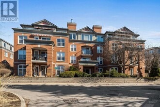 Building Photo - 21 Durham Private