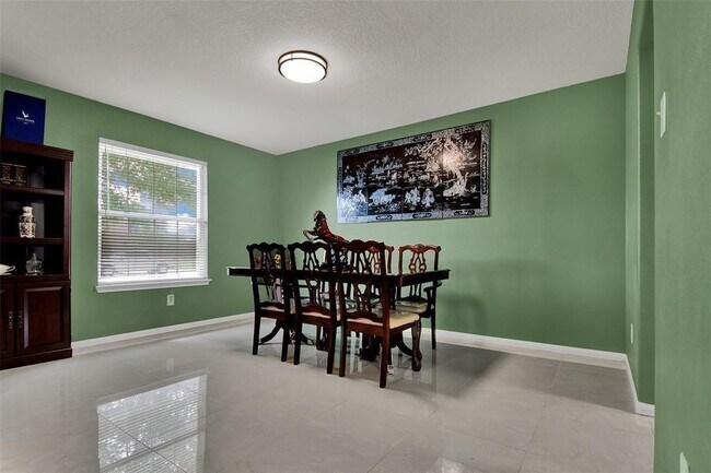 Foto del edificio - 7926 Brook Trail Cir