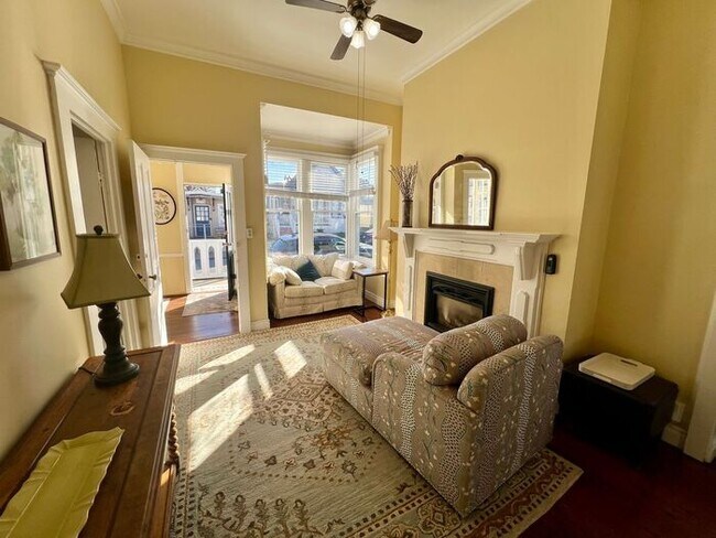 Foto del edificio - Charming 2 bedroom home in Pacific Grove!