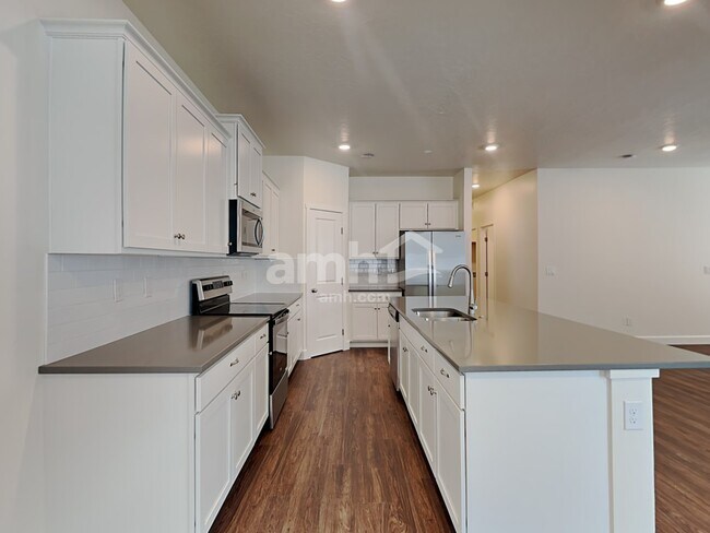 Building Photo - 5078 W White Ash Ct