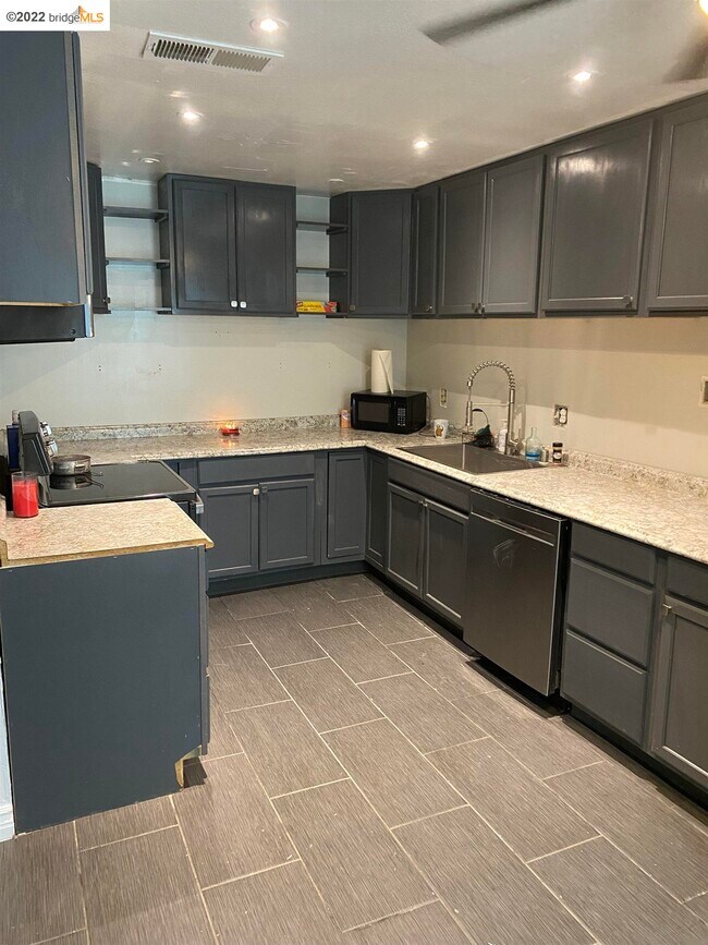 2962 Winding Ln, Antioch, CA 94531 Condo for Rent in Antioch, CA