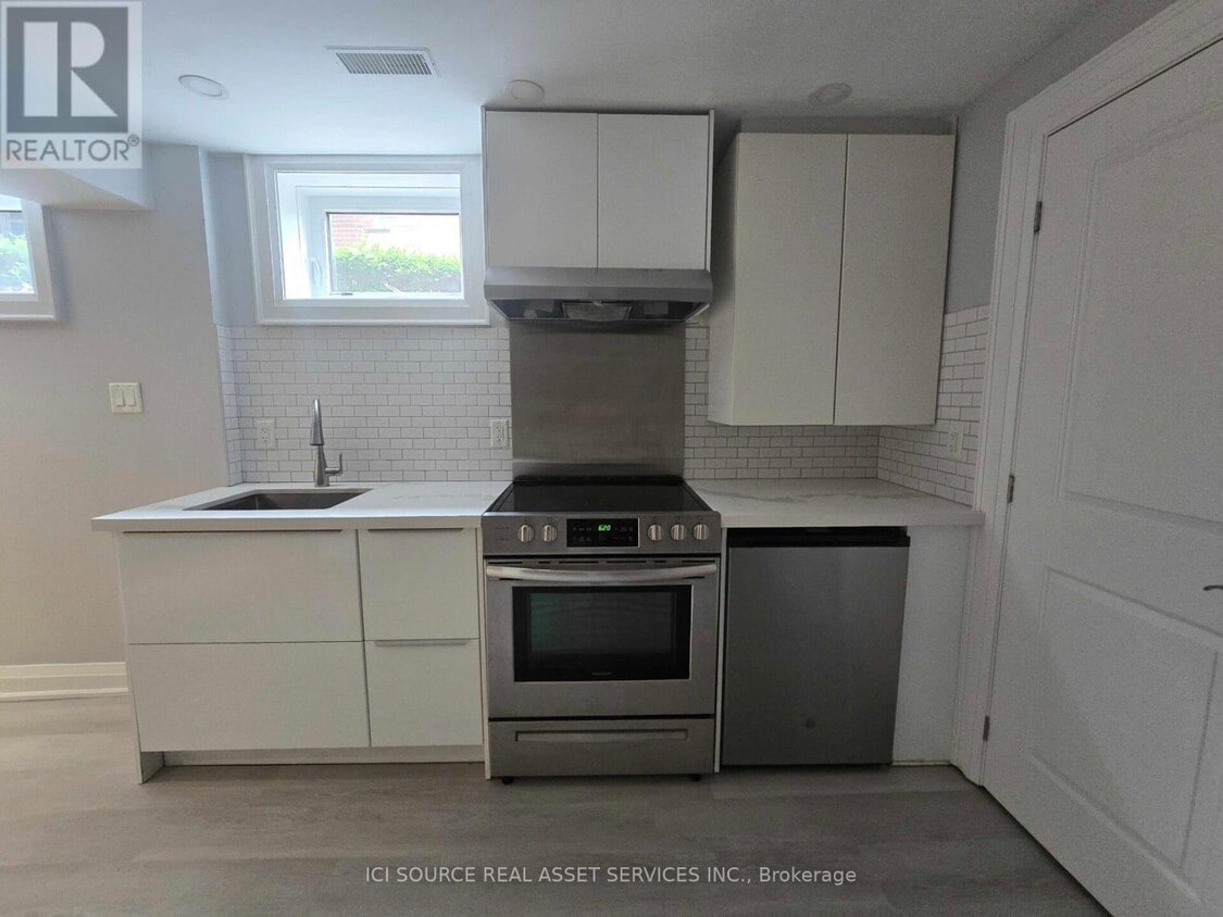 Photo principale - 66 Greenfield Dr