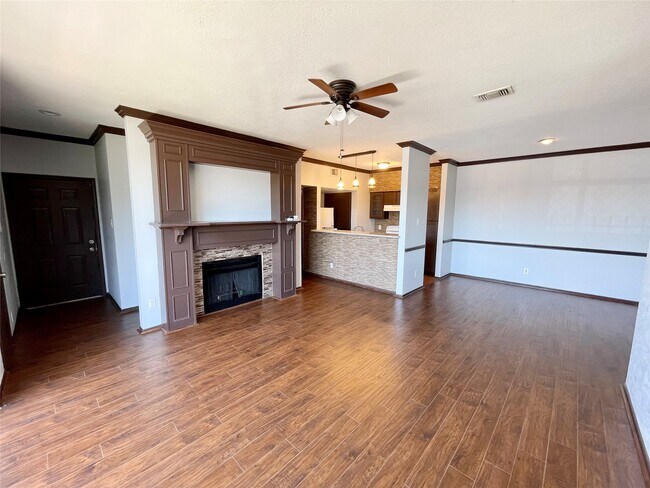 Foto del edificio - 14550 Fonmeadow Dr