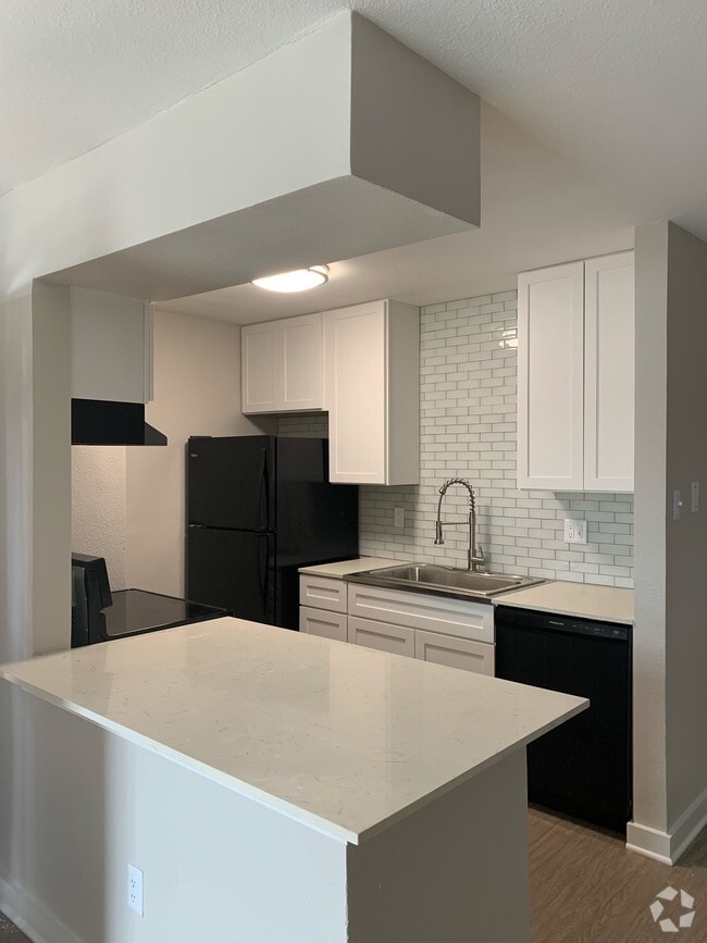 2 BR 2BA - Nest Apartments