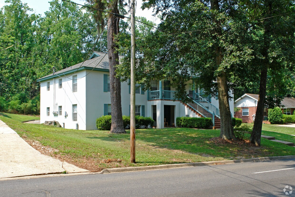 Building Photo - 521 E 7th Ave