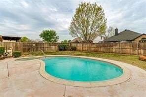 Foto del edificio - 1703 Nightingale Ln