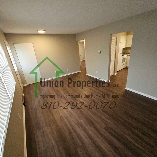 Building Photo - 1820 Kern St