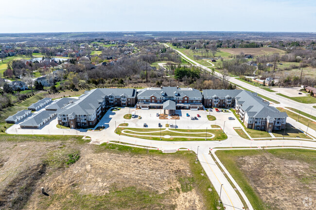 Aerial Photo - Glen Meadows Retirement Community