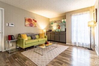 1BR, 1BA - 670SF - Sky at Salado Creek