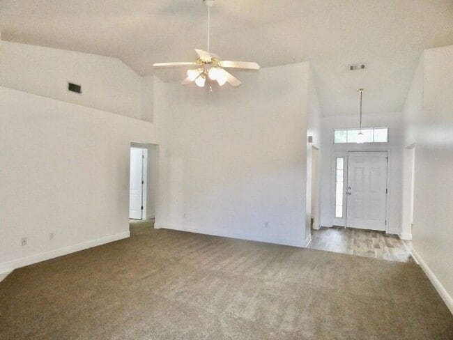 Building Photo - 7945 Amethyst Dr