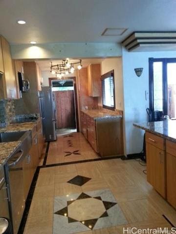 Building Photo - 403 Koko Isle Cir