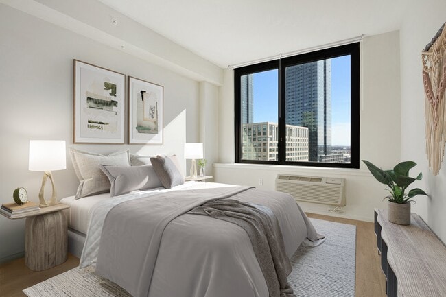 Building Photo - One Grove