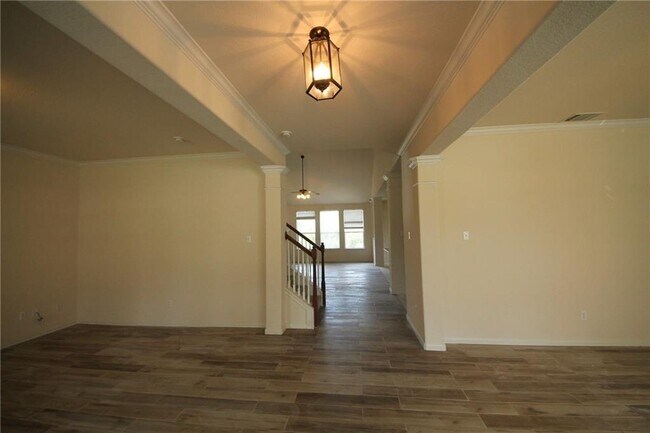 Building Photo - 10116 Barbrook Dr