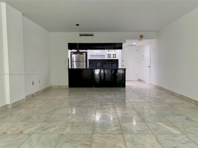 Building Photo - 155 Ocean Ln Dr