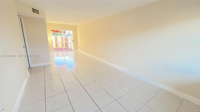 Foto del edificio - 5461 W 24th Ave