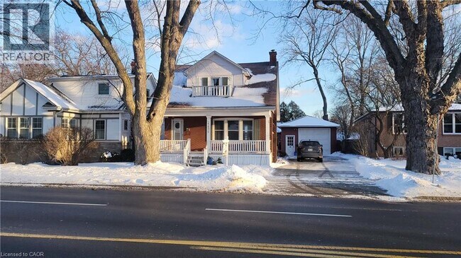 Photo du bâtiment - 2296 New St