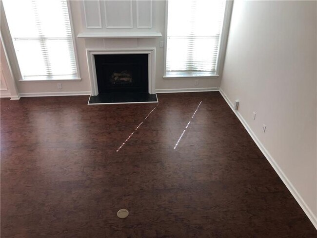 Foto del edificio - 245 Regent Square