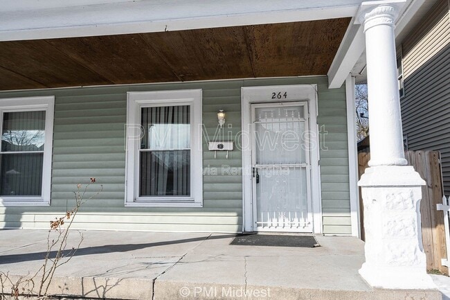 Building Photo - 264 N Holmes Ave