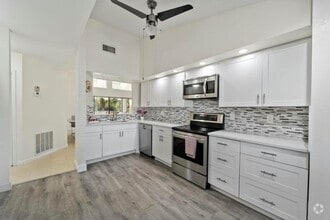 Building Photo - 7894 Granada Pl