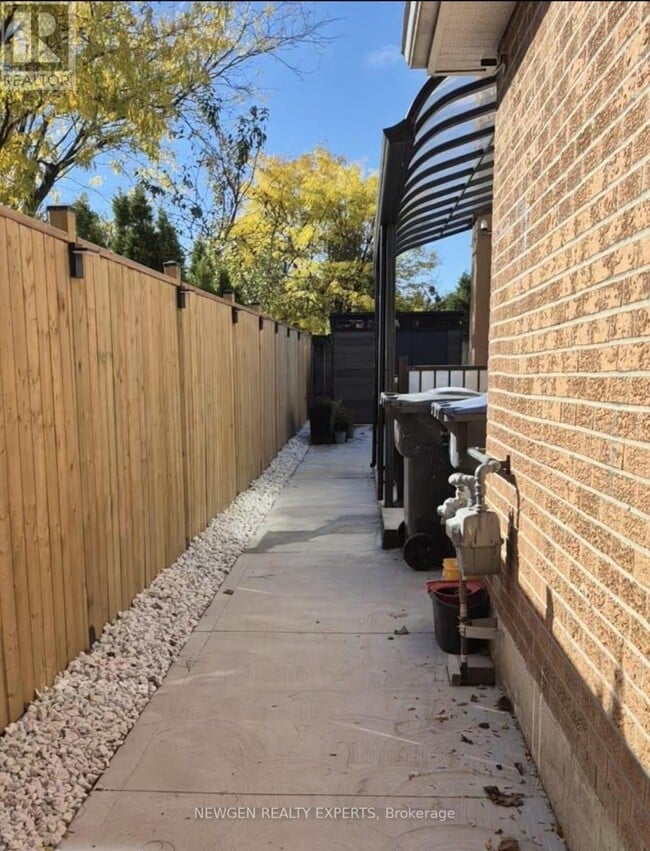 Building Photo - 182 Skegby Rd