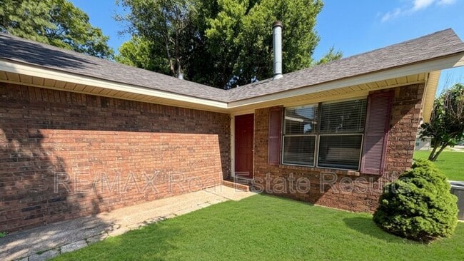 Photo - 4416 W Acoma St House