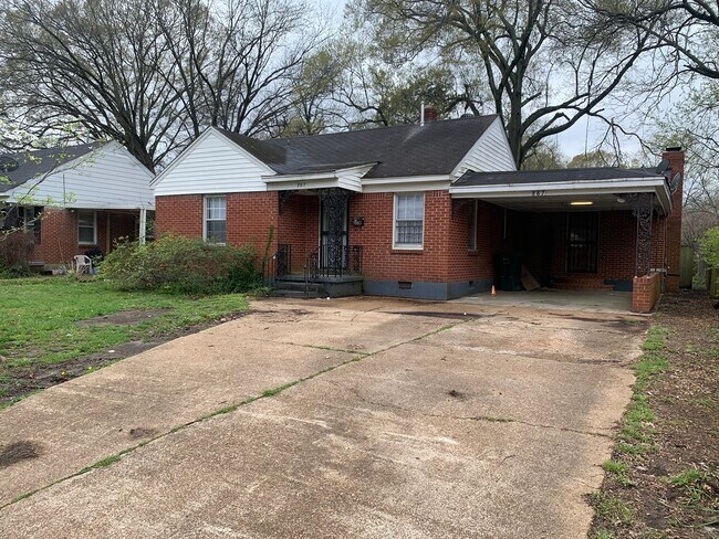 Building Photo - 867 Chatwood St
