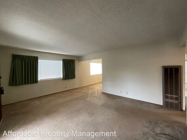 Building Photo - 2 br, 1 bath House - 4451 Alder Avenue