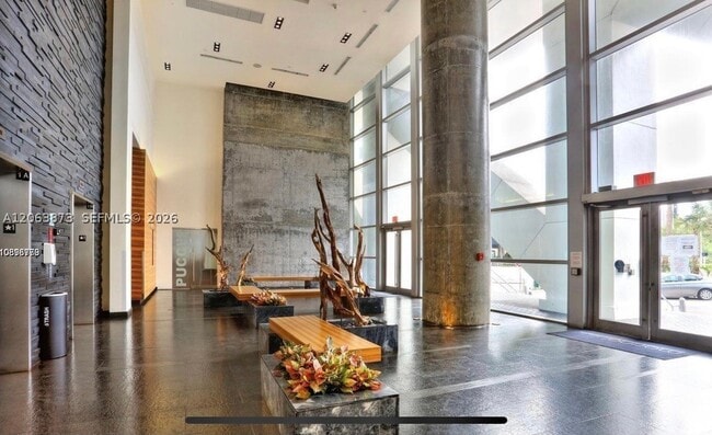 Foto del edificio - 888 Biscayne Blvd