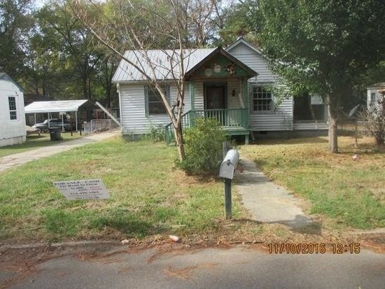 Primary Photo - 2033 38th Ave