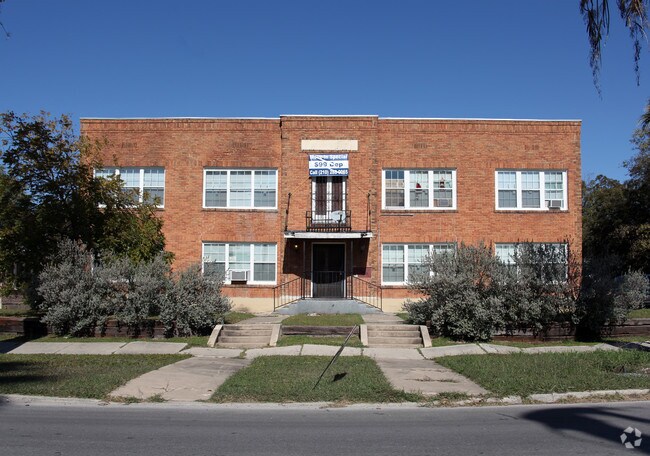 Foto del edificio - 1409 W Woodlawn Ave