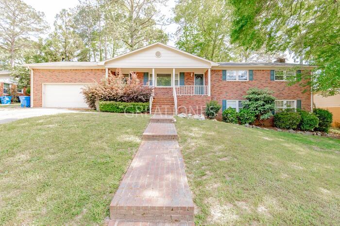 Foto principal - 1737 Chimney Swift Ln