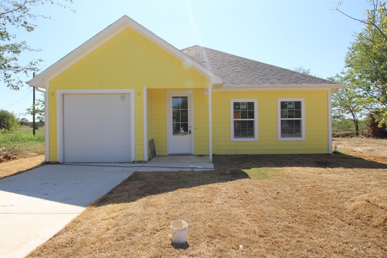 131 Newton Dr, Gun Barrel City, TX 75156 House Rental in Gun Barrel