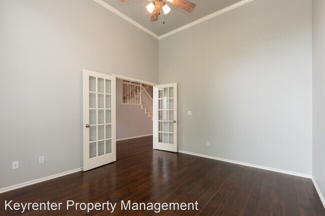 Building Photo - 4 br, 3.5 bath House - 6847 E 83rd St