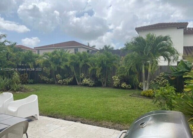Building Photo - 15282 SW 173rd Ln