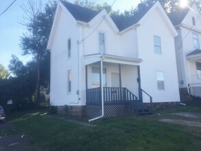 Building Photo - 101 W Luther Pl