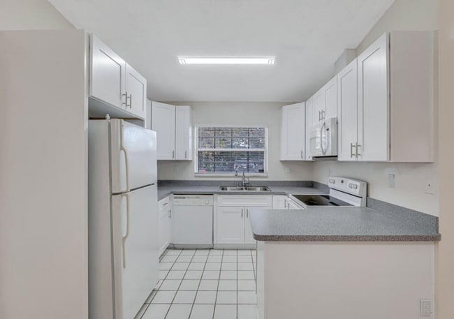 Photo - 13730 Sunflower Ct Townhome