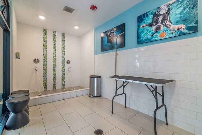 Foto del edificio - Huntington Breakers