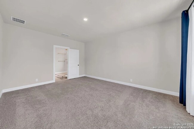 Building Photo - 12688 Cotorra Spgs