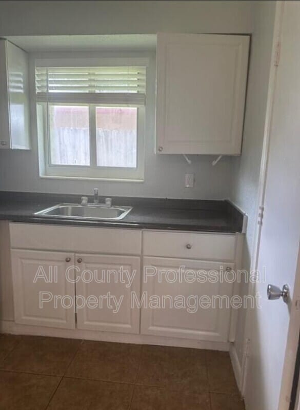 Photo - 332 SW 2nd Pl Apartment