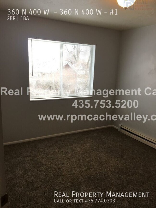 Building Photo - Why wait? Pre Lease today! Great 2 br town...