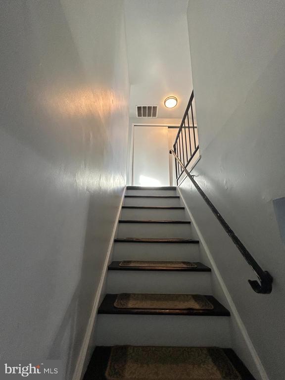 Foto del edificio - 9 Radcliff Pl