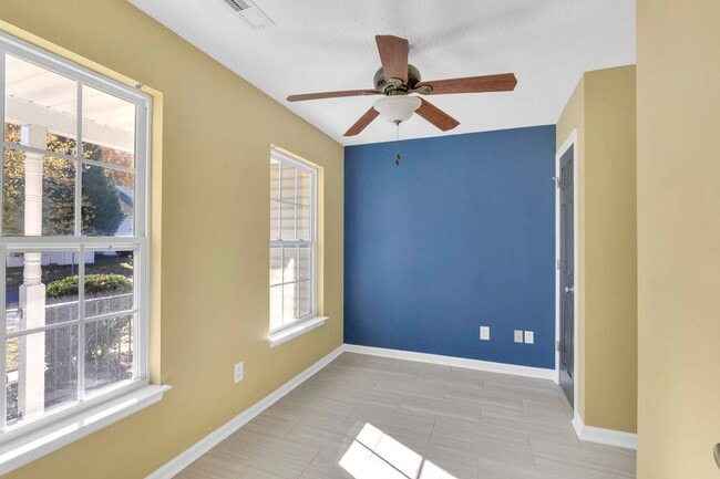 Foto del edificio - Call Sabrina Thomas' Office at 757-767-076...