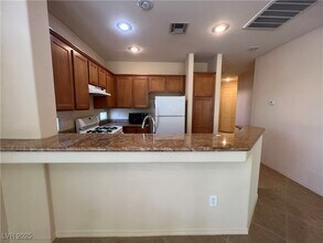 Building Photo - 5445 Progresso St