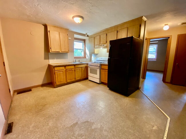 Building Photo - 70 Readville St